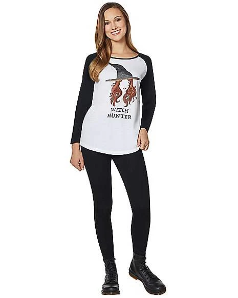 Dani Dennison Witch Hunter Long Sleeve T Shirt - Hocus Pocus 2 Dani Dennison Witch Hunter Long Sleeve T Shirt - Hocus Pocus - Image 2